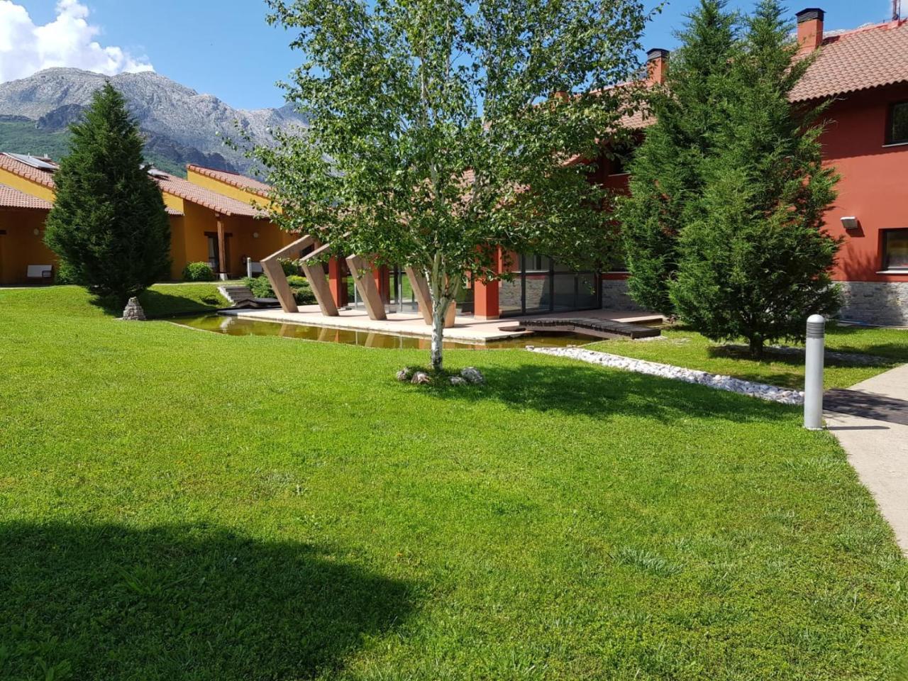 Fuentes Blancas Hotell Vegacervera Exteriör bild