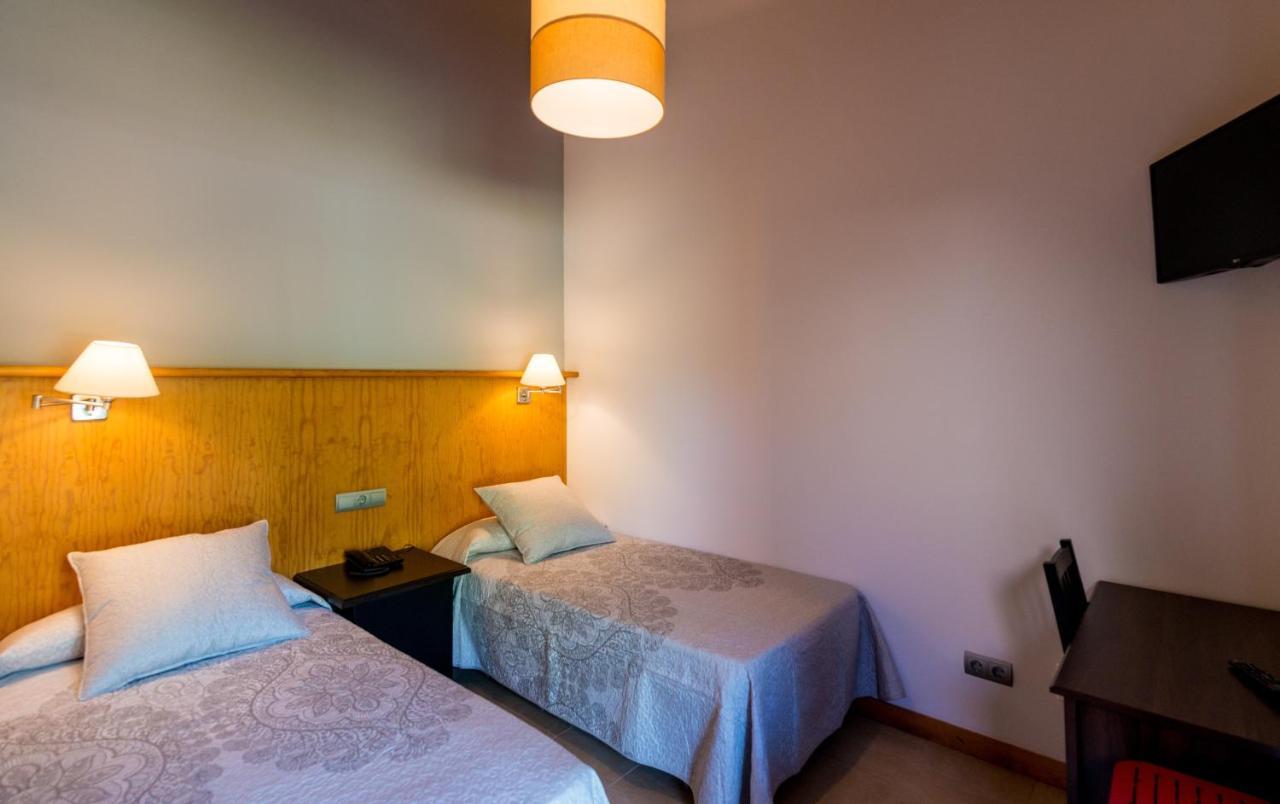 Fuentes Blancas Hotell Vegacervera Exteriör bild